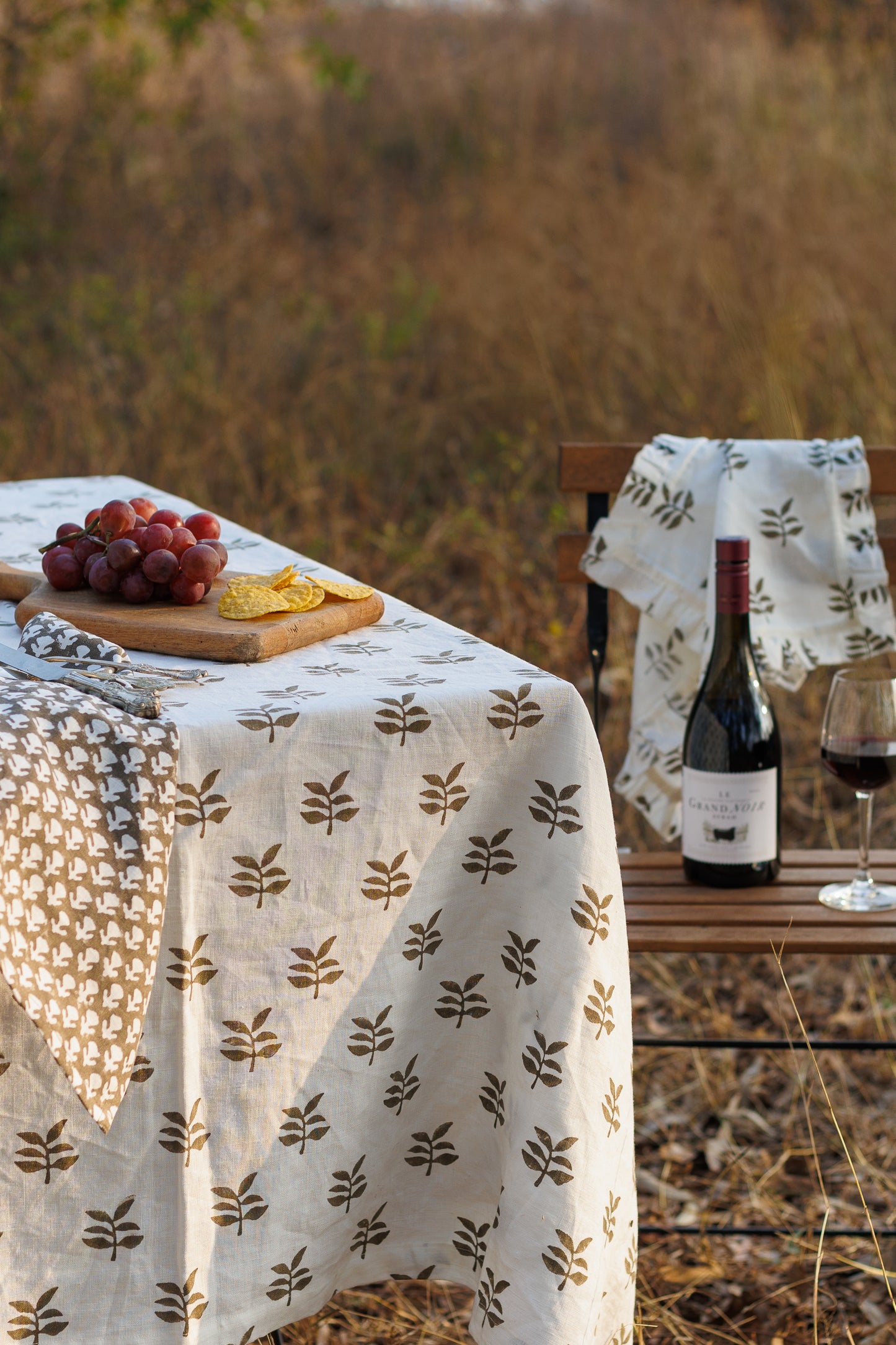 Leaf Print Linen Table Cover for Autumn