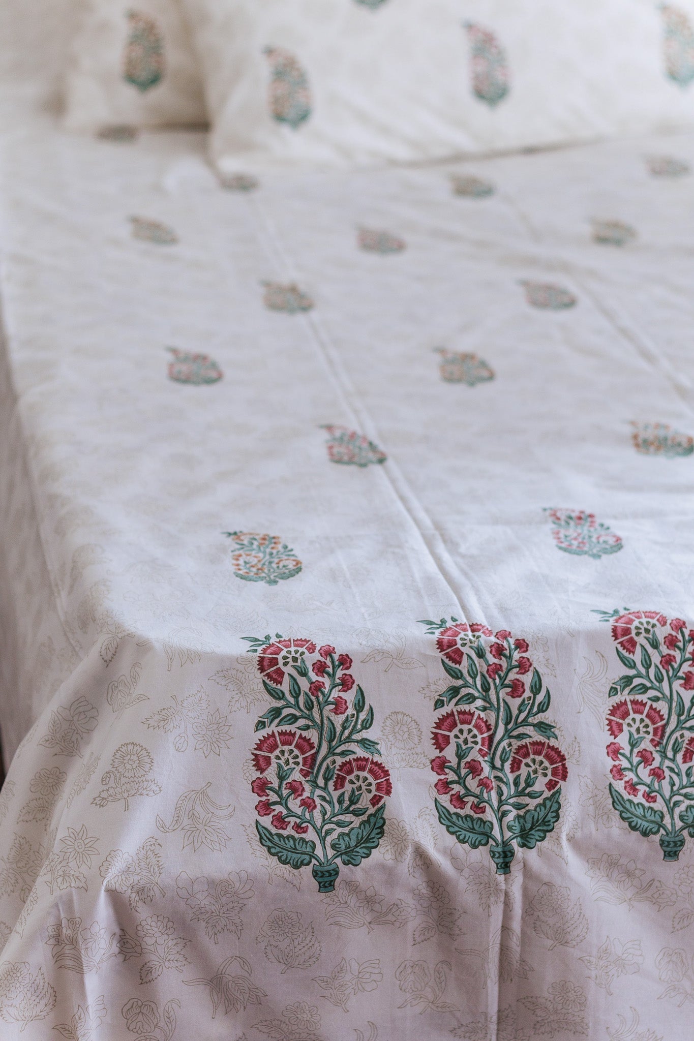 Jaipur Summer Boota Bedsheet