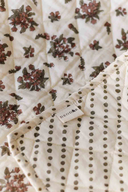 Block Print quilt in ditsy vintage style floral print