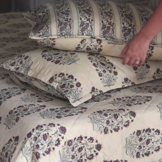 Blockprint Double Quilted Bedcover