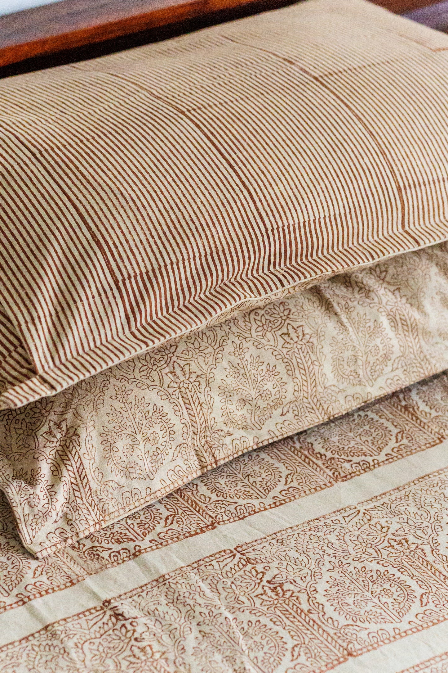 Johari Bazaar Block print bed sheet with pillowcases