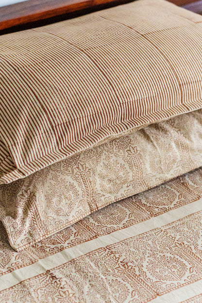 Johari Bazaar Block print bed sheet with pillowcases